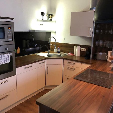 Modernes Und Gemuetliches Appartment Mit Terrasse, Stadtnah رافنسبرغ المظهر الخارجي الصورة