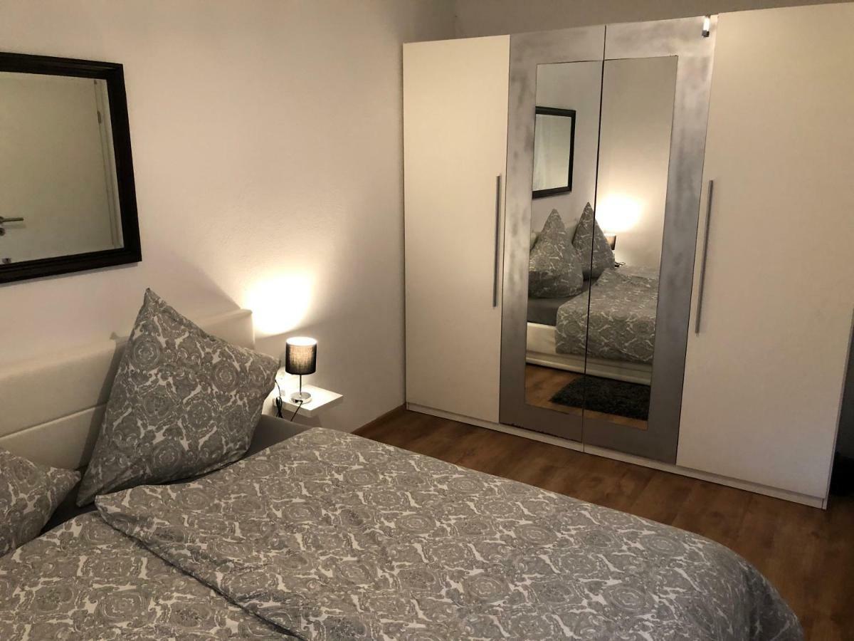 Modernes Und Gemuetliches Appartment Mit Terrasse, Stadtnah رافنسبرغ المظهر الخارجي الصورة