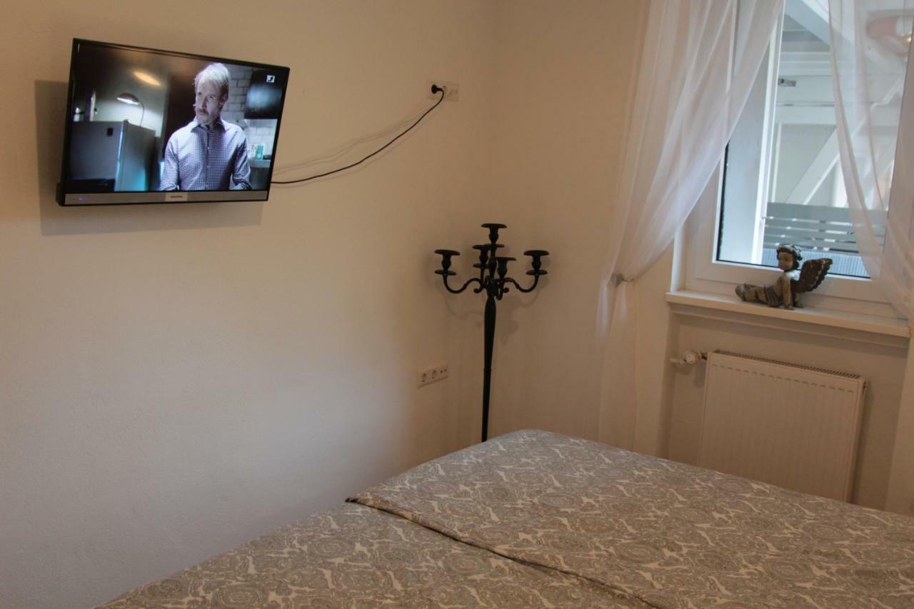 Modernes Und Gemuetliches Appartment Mit Terrasse, Stadtnah رافنسبرغ المظهر الخارجي الصورة